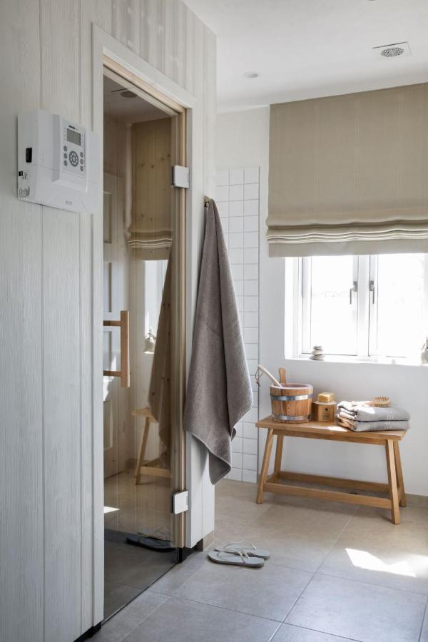 Reetdorf Geltinger Birk Atelierhaus Mooreiche Nieby  外观 照片